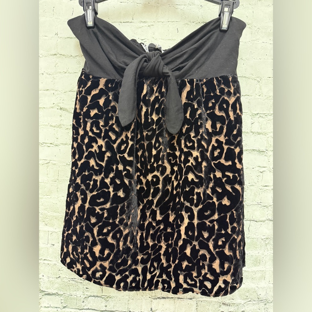 Dallin Chase Lou Leopard Print strapless top sz M nwt